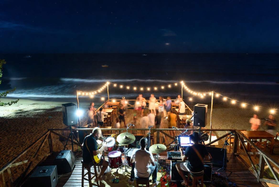 LAX Friday Reggae Night