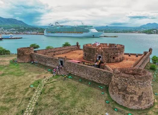 Fortaleza San Felipe — Museum Hours